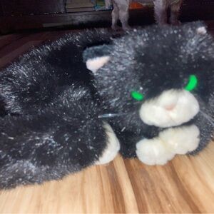 VTG Russ STORM Stuffed Animal Plush Cat Realistic BLACK WHITE PAWS Realistic
